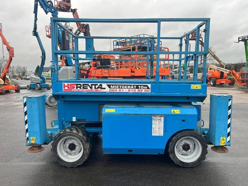Genie GS2668 RT diesel 4x4 10m (1527) - Scissor lift: picture 2 Genie GS2668 RT diesel 4x4 10m (1527) - Scissor lift: picture 2