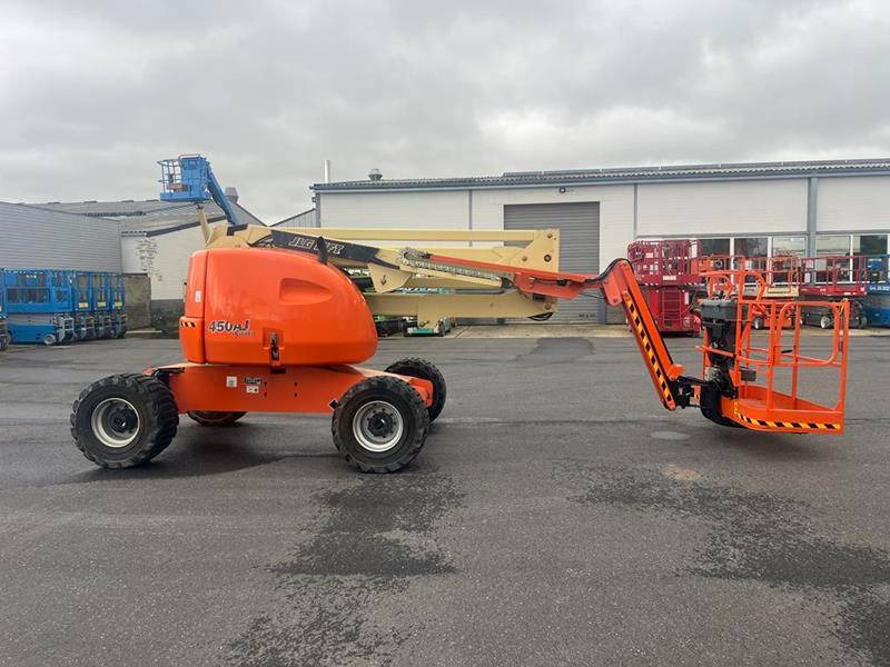 JLG 450AJ diesel 4x4 16m (1786) - Articulated boom: picture 5 JLG 450AJ diesel 4x4 16m (1786) - Articulated boom: picture 5