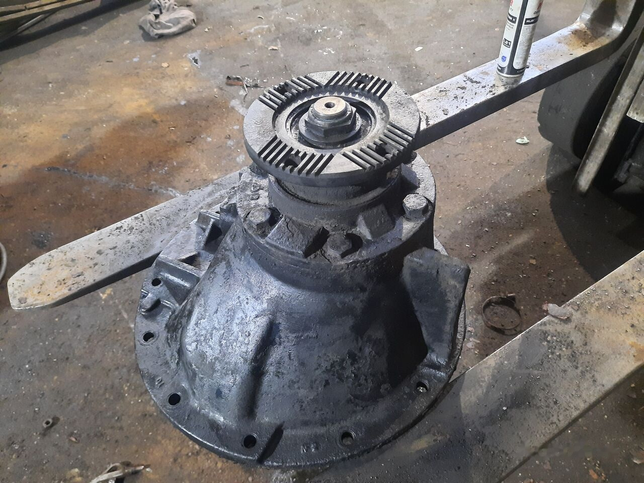 Eaton DANA R832321B - Differential gear for Bus: picture 4 Eaton DANA R832321B - Differential gear for Bus: picture 4