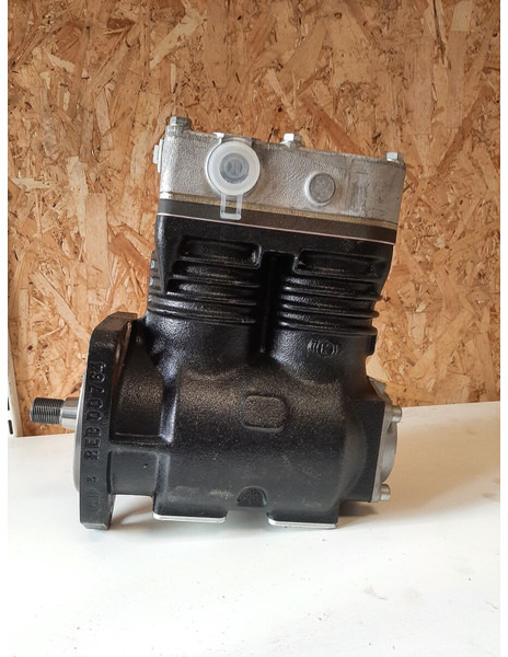 KNORR-BREMSE LP 4815 - Engine and parts: picture 2 KNORR-BREMSE LP 4815 - Engine and parts: picture 2