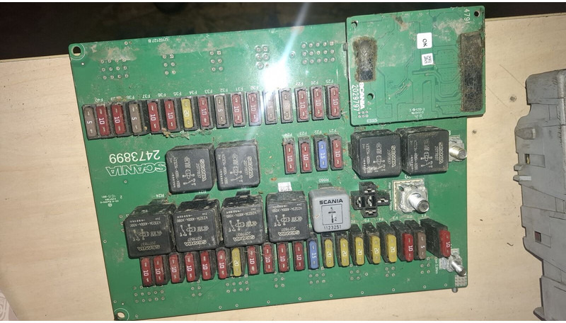Scania - Electrical system: picture 4 Scania - Electrical system: picture 4
