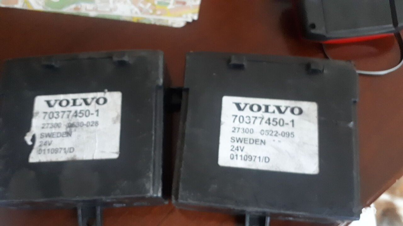 Volvo 20503188-P04.3195082-2 R03 Volvo B12 - ECU for Bus: picture 4 Volvo 20503188-P04.3195082-2 R03 Volvo B12 - ECU for Bus: picture 4