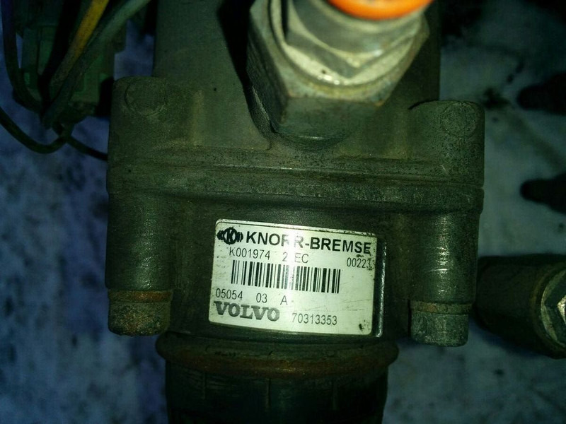Volvo B12 - Brake parts: picture 5 Volvo B12 - Brake parts: picture 5