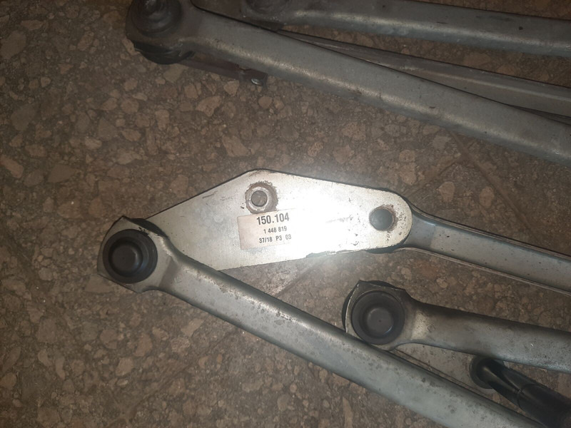 Volvo  - Wiper: picture 2 Volvo  - Wiper: picture 2