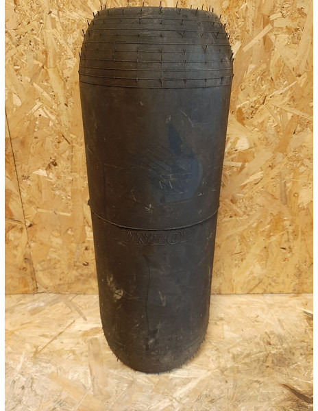 Volvo - Air suspension: picture 3 Volvo - Air suspension: picture 3