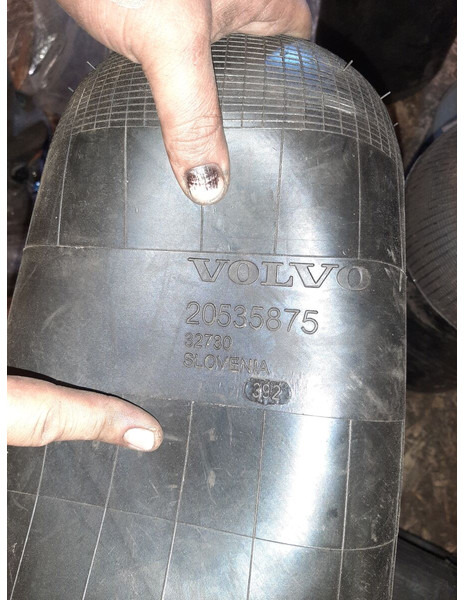 Volvo - Air suspension: picture 2 Volvo - Air suspension: picture 2