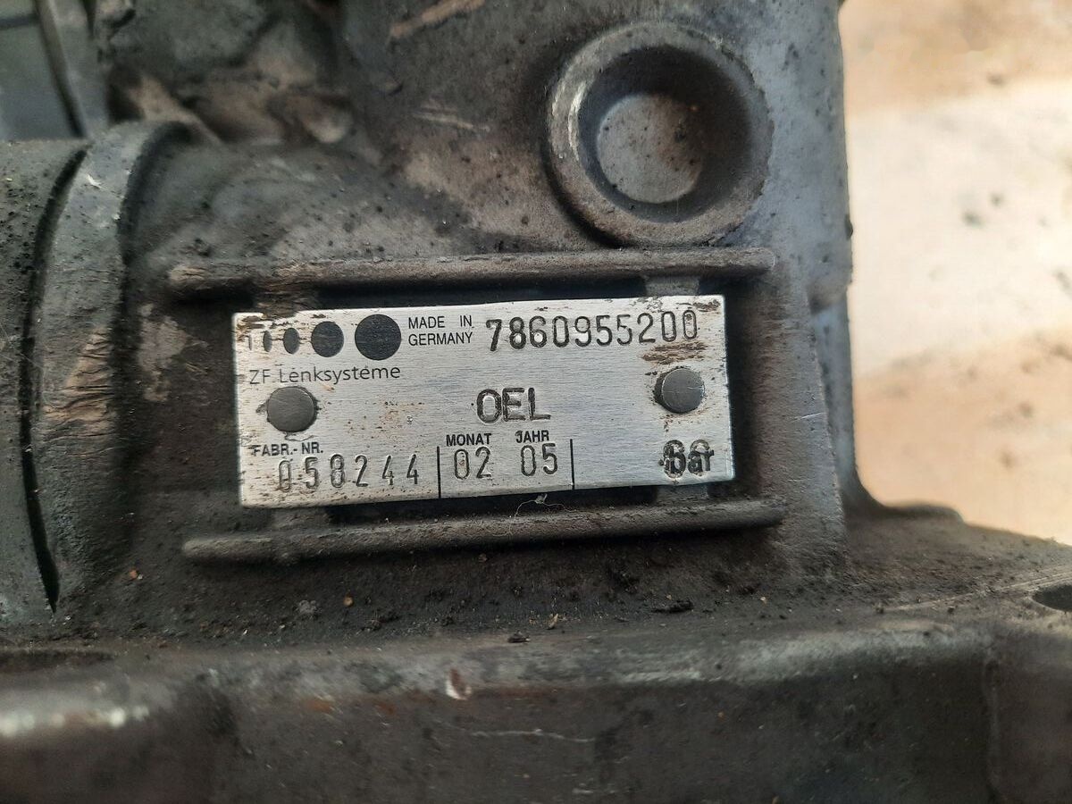 Volvo ZF Lenksysteme Scania Omni Link - Steering gear for Bus: picture 3 Volvo ZF Lenksysteme Scania Omni Link - Steering gear for Bus: picture 3