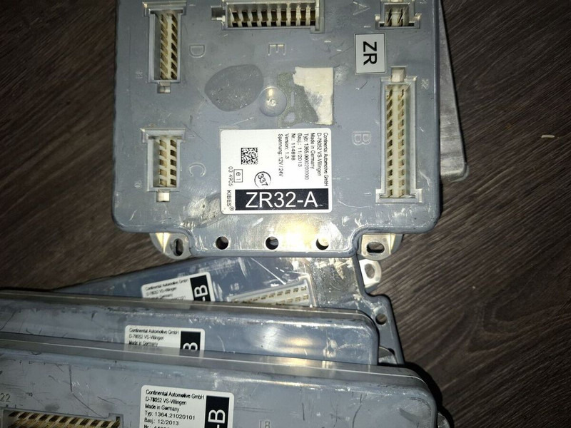 Wabco 4461350410.\4461702000 /4461900010 - ECU: picture 2 Wabco 4461350410.\4461702000 /4461900010 - ECU: picture 2