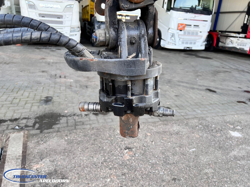 Hook lift truck, Crane truck DAF CF 85.410 ATE, Hiab 166, 6x4 Steel spring: picture 12
