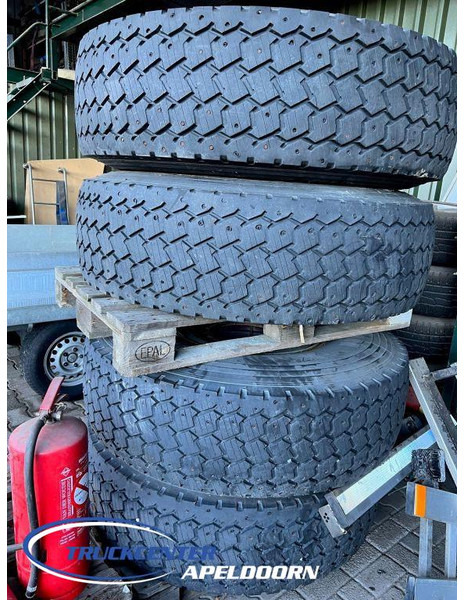 Michelin 385/95 R 20 385/95 R 20 - Tire: picture 1 Michelin 385/95 R 20 385/95 R 20 - Tire: picture 1