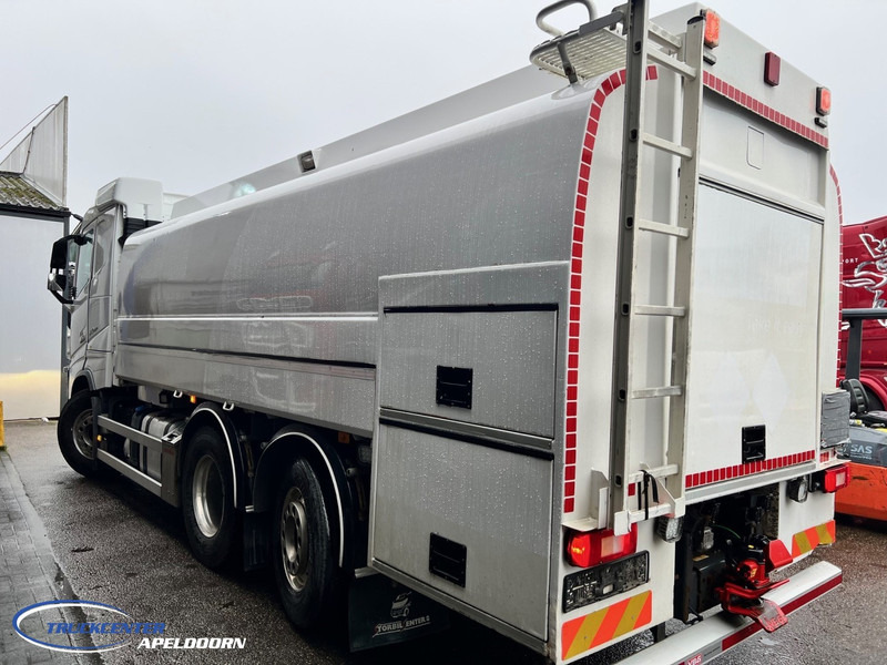 Volvo FH 540 17800 Liter, 4 Compartments, Retarder, Steering axle - Tank truck: picture 2 Volvo FH 540 17800 Liter, 4 Compartments, Retarder, Steering axle - Tank truck: picture 2