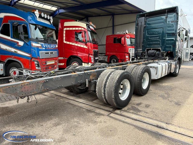 Volvo FH 750 6x4, Steel - Air, Globetrotter XL - Cab chassis truck: picture 4 Volvo FH 750 6x4, Steel - Air, Globetrotter XL - Cab chassis truck: picture 4