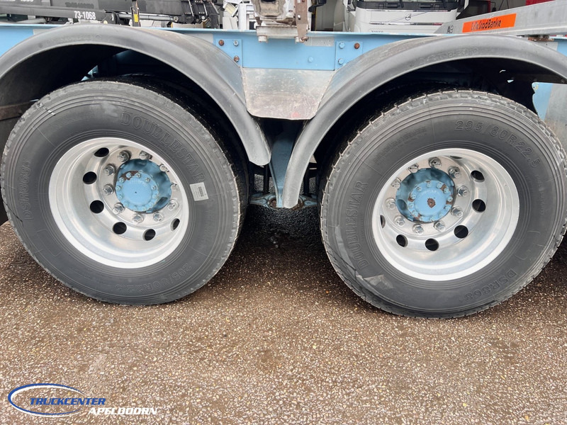 Volvo FH 750 Loglift, 6x4, Dynamic steering - Timber truck, Crane truck: picture 2 Volvo FH 750 Loglift, 6x4, Dynamic steering - Timber truck, Crane truck: picture 2