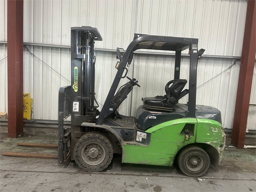 Artison PFD25  - Diesel forklift: picture 1 Artison PFD25  - Diesel forklift: picture 1