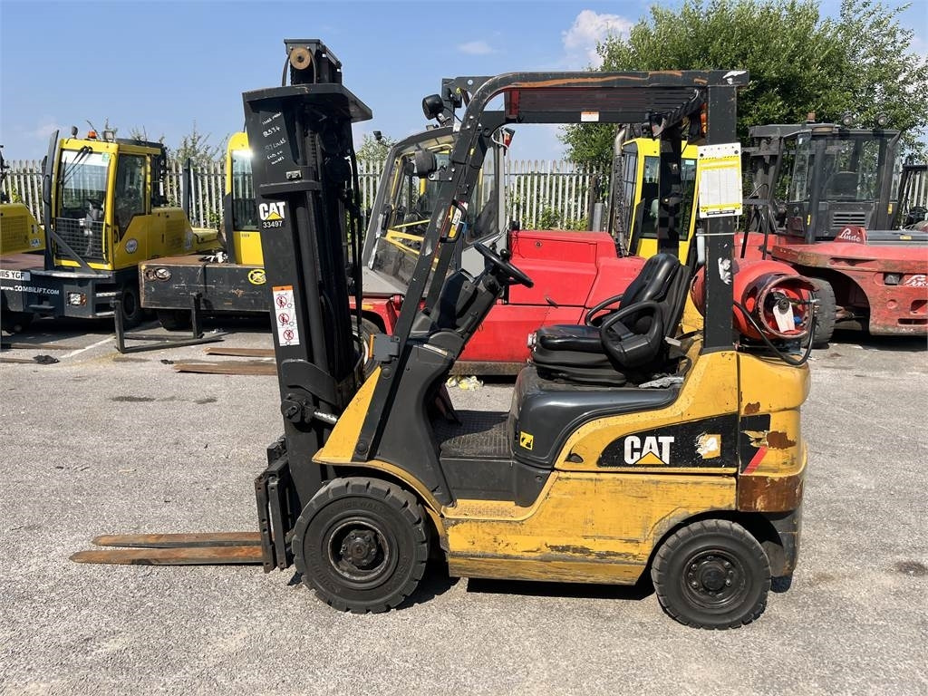 LPG forklift CAT GP18N: picture 1