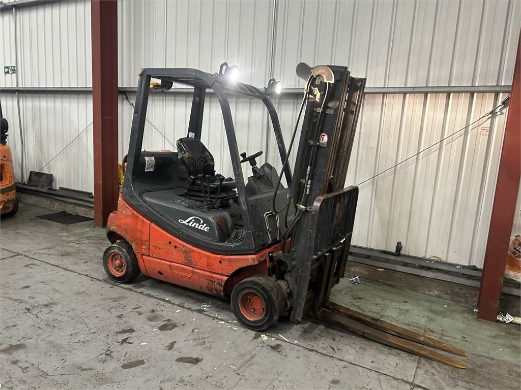 Linde H20T-03 - LPG forklift: picture 4 Linde H20T-03 - LPG forklift: picture 4