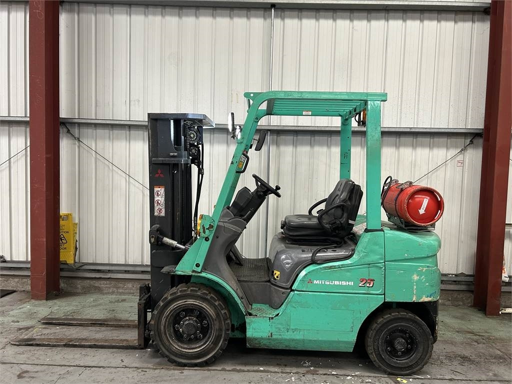 Mitsubishi FG25NT - LPG forklift: picture 1 Mitsubishi FG25NT - LPG forklift: picture 1