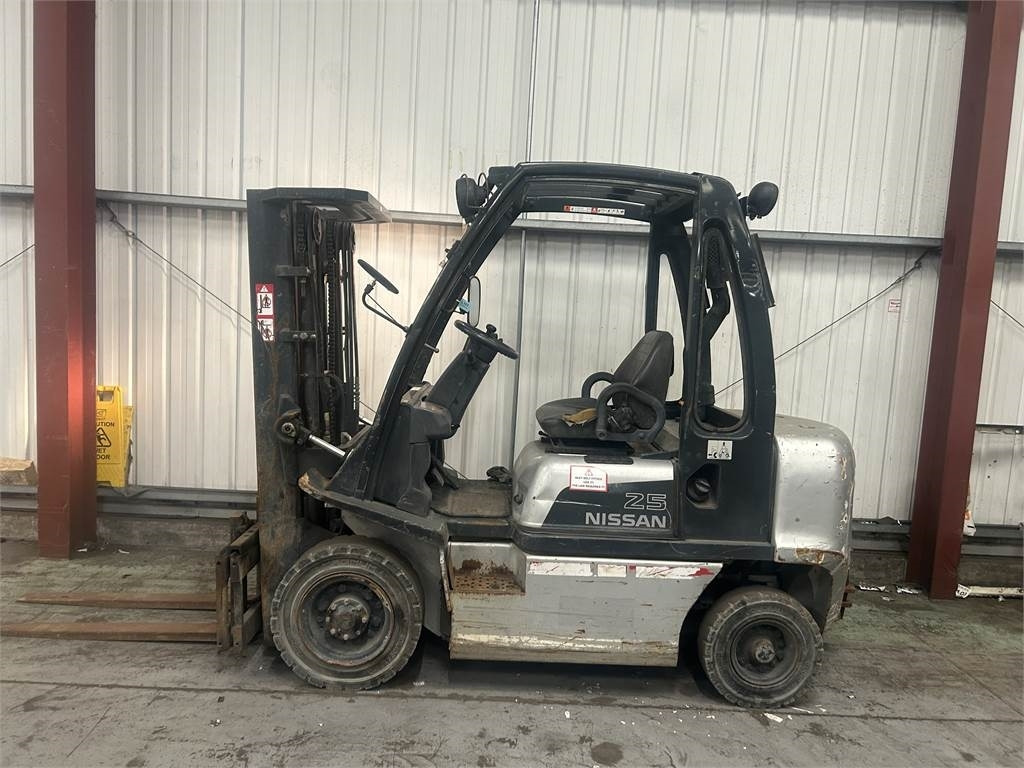Nissan FD02A25Q - Diesel forklift: picture 1 Nissan FD02A25Q - Diesel forklift: picture 1