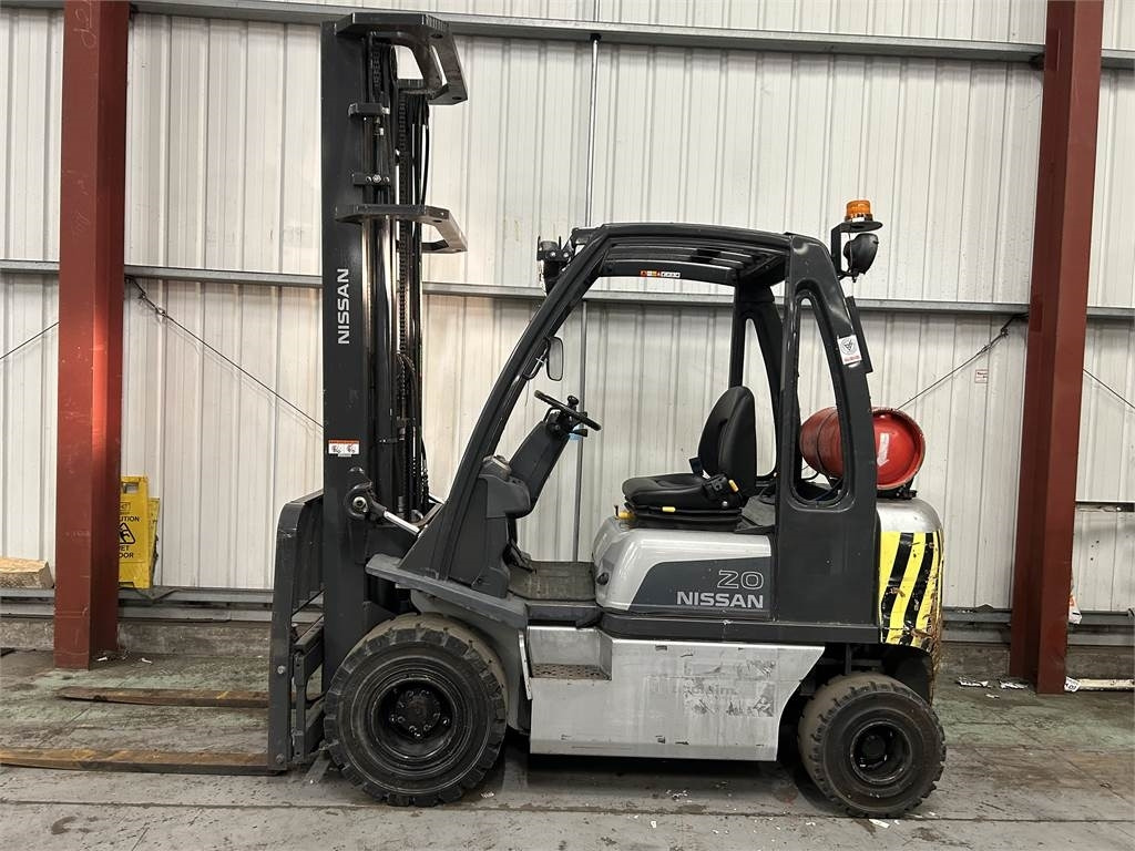 Nissan U1D2A20LQ - LPG forklift: picture 1 Nissan U1D2A20LQ - LPG forklift: picture 1