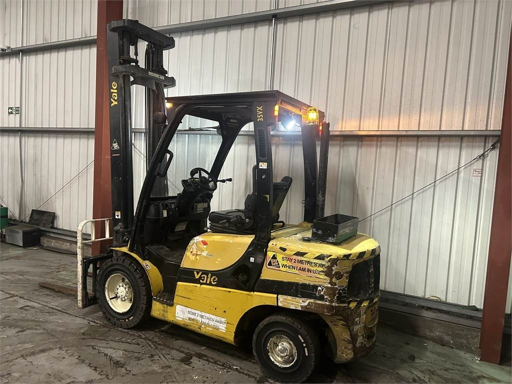 Yale GDP35VX - Diesel forklift: picture 3 Yale GDP35VX - Diesel forklift: picture 3