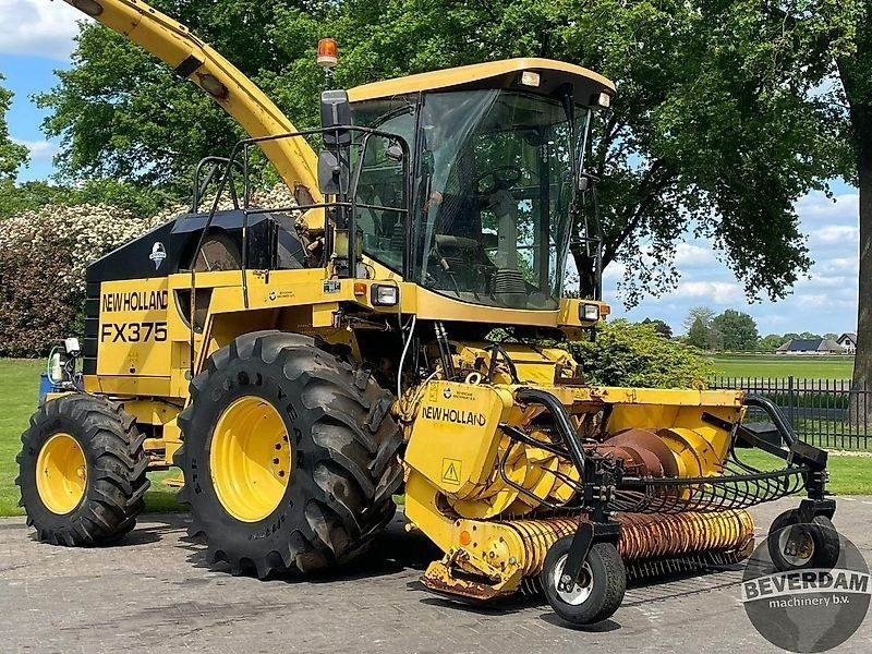 New Holland FX 375 - Agricultural machinery: picture 2 New Holland FX 375 - Agricultural machinery: picture 2