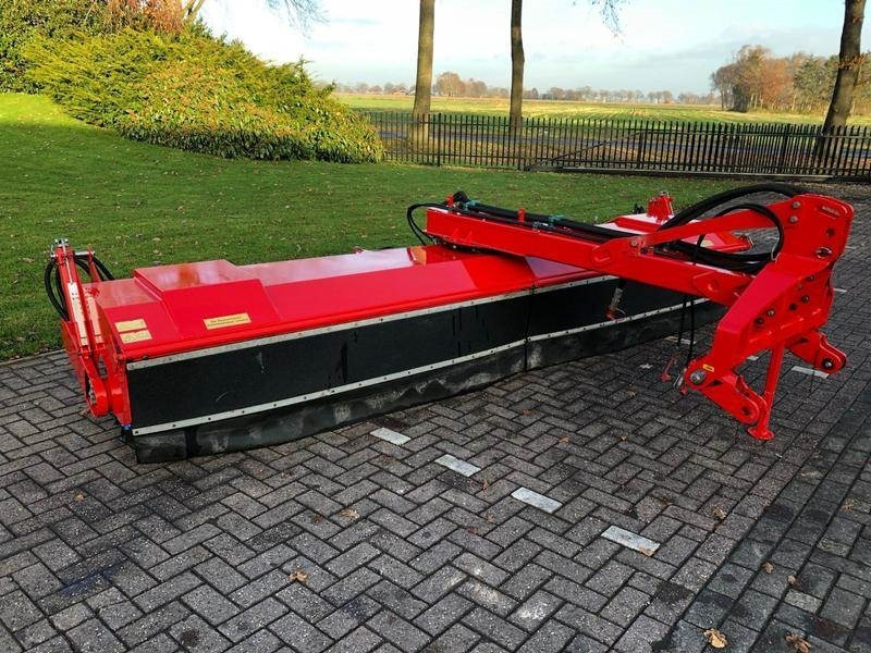 Dücker SFK 4500 veegmachine - Mower: picture 2 Dücker SFK 4500 veegmachine - Mower: picture 2