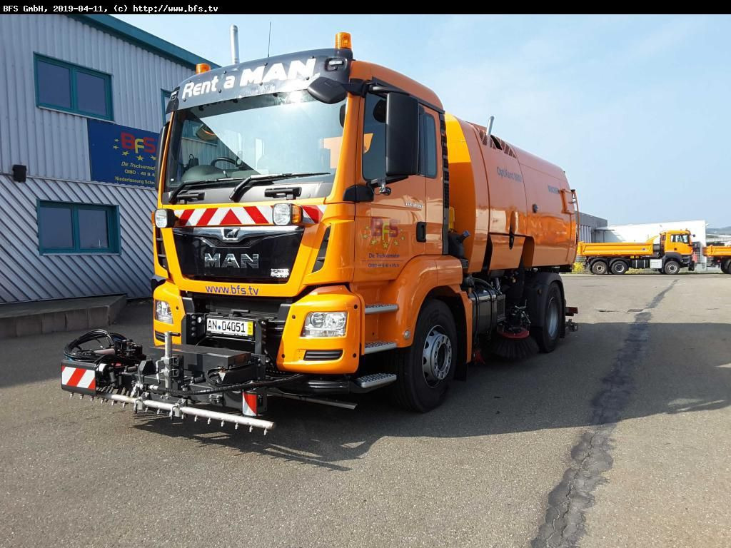 MAN TGS 18.360 4X2 LL Bucher OF 8000 RS beids. WK HD - Road sweeper: picture 1 MAN TGS 18.360 4X2 LL Bucher OF 8000 RS beids. WK HD - Road sweeper: picture 1