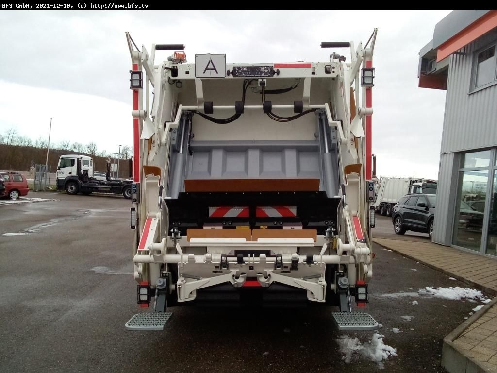 MAN TGS 26.430 6x2-4 BL HS UL Olympus 23 - Euro Max - Garbage truck: picture 2 MAN TGS 26.430 6x2-4 BL HS UL Olympus 23 - Euro Max - Garbage truck: picture 2
