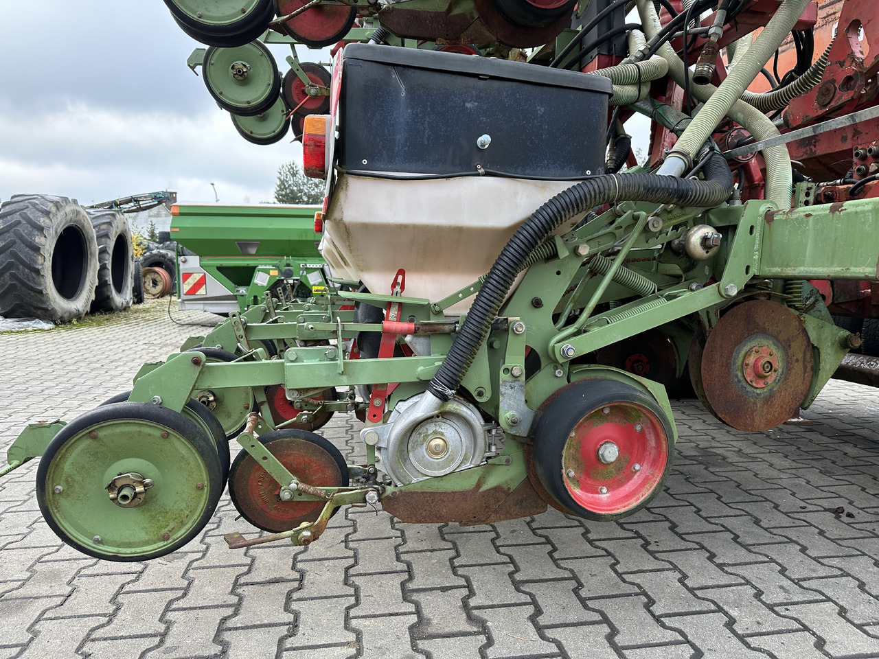 Nodet - Precision sowing machine: picture 2 Nodet - Precision sowing machine: picture 2