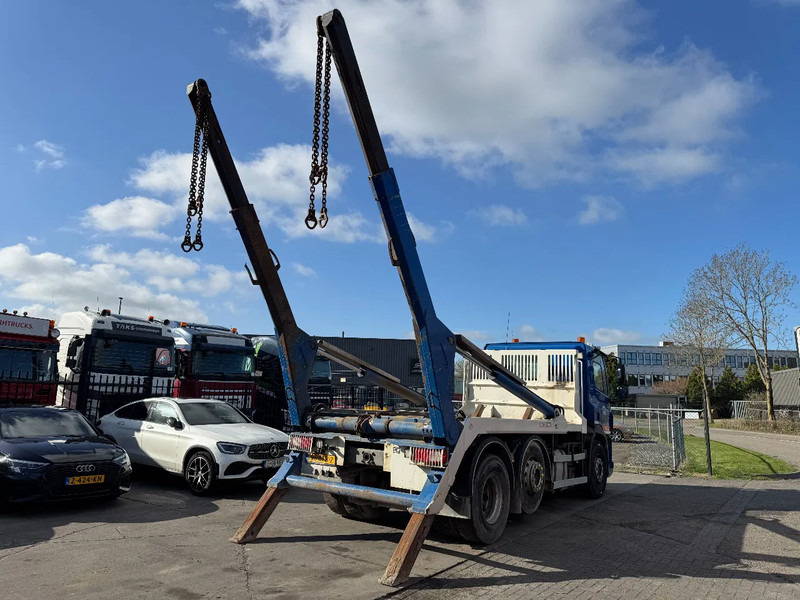 DAF CF 400 6X2 - EURO 6 + VDL P-18 + REMOTE + LIFT AXLE - Skip loader truck: picture 3 DAF CF 400 6X2 - EURO 6 + VDL P-18 + REMOTE + LIFT AXLE - Skip loader truck: picture 3