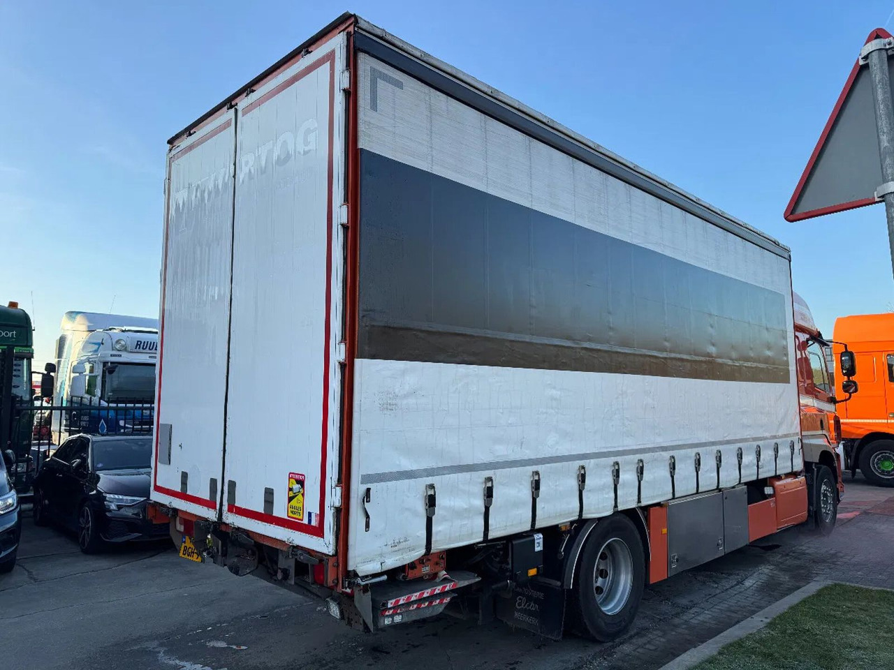 DAF CF 460 4X2 EURO 6 DHOLLANDIA LIFT 2000 KG TÜV TI DAF CF 460 4X2 EURO 6 DHOLLANDIA LIFT 2000 KG TÜV TI - Curtainsider truck: picture 5 DAF CF 460 4X2 EURO 6 DHOLLANDIA LIFT 2000 KG TÜV TI DAF CF 460 4X2 EURO 6 DHOLLANDIA LIFT 2000 KG TÜV TI - Curtainsider truck: picture 5