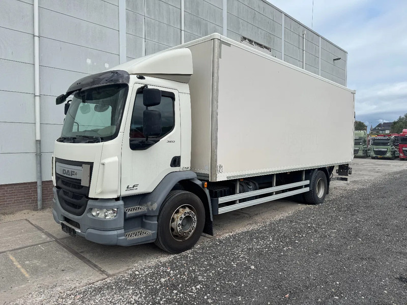 DAF LF 320 4X2 EURO 6 DHOLLANDIA LIFT BOX - Box truck: picture 1 DAF LF 320 4X2 EURO 6 DHOLLANDIA LIFT BOX - Box truck: picture 1