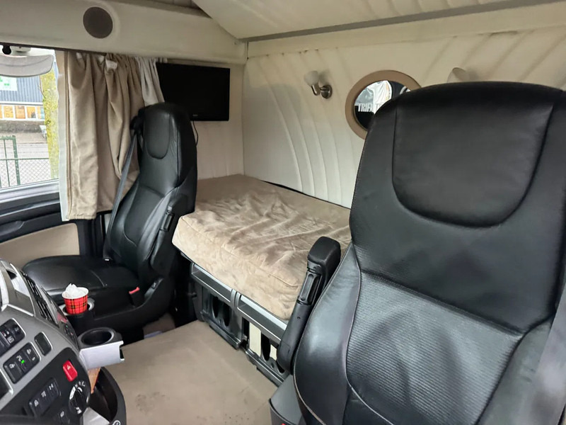 Box truck DAF XF 510 6X2 - EURO 6 + RETARDER + ZEPRO LIFT + REMOTE: picture 19