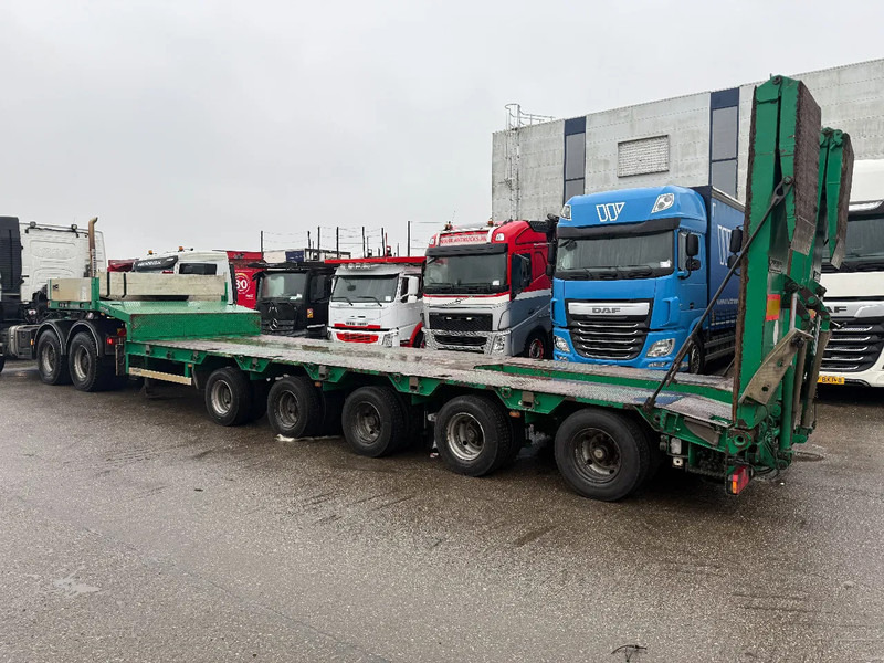Goldhofer STZ-H5,5 ACLE, 3 AXLE FORCED STEERING, DOUBLE HYDRAULIC RAMPS, TUV TILL 11-11-2026 - Low loader semi-trailer: picture 2 Goldhofer STZ-H5,5 ACLE, 3 AXLE FORCED STEERING, DOUBLE HYDRAULIC RAMPS, TUV TILL 11-11-2026 - Low loader semi-trailer: picture 2
