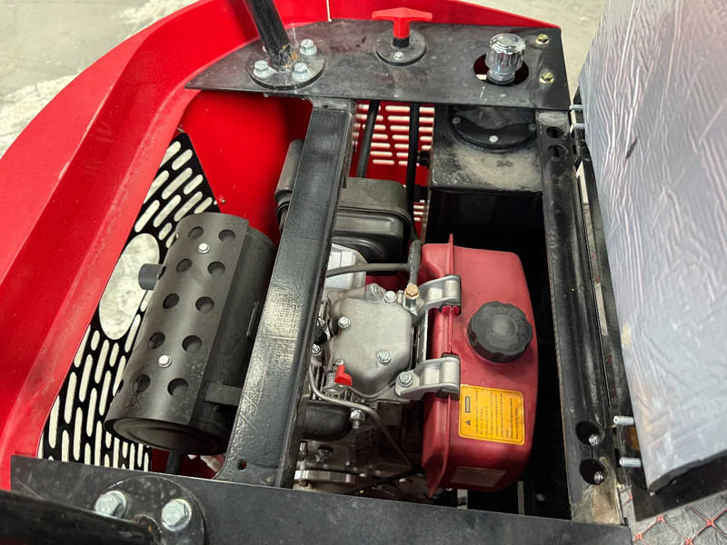 Lease a JPC HT12 - NEW AND UNUSED! JPC HT12 - NEW AND UNUSED!: picture 16