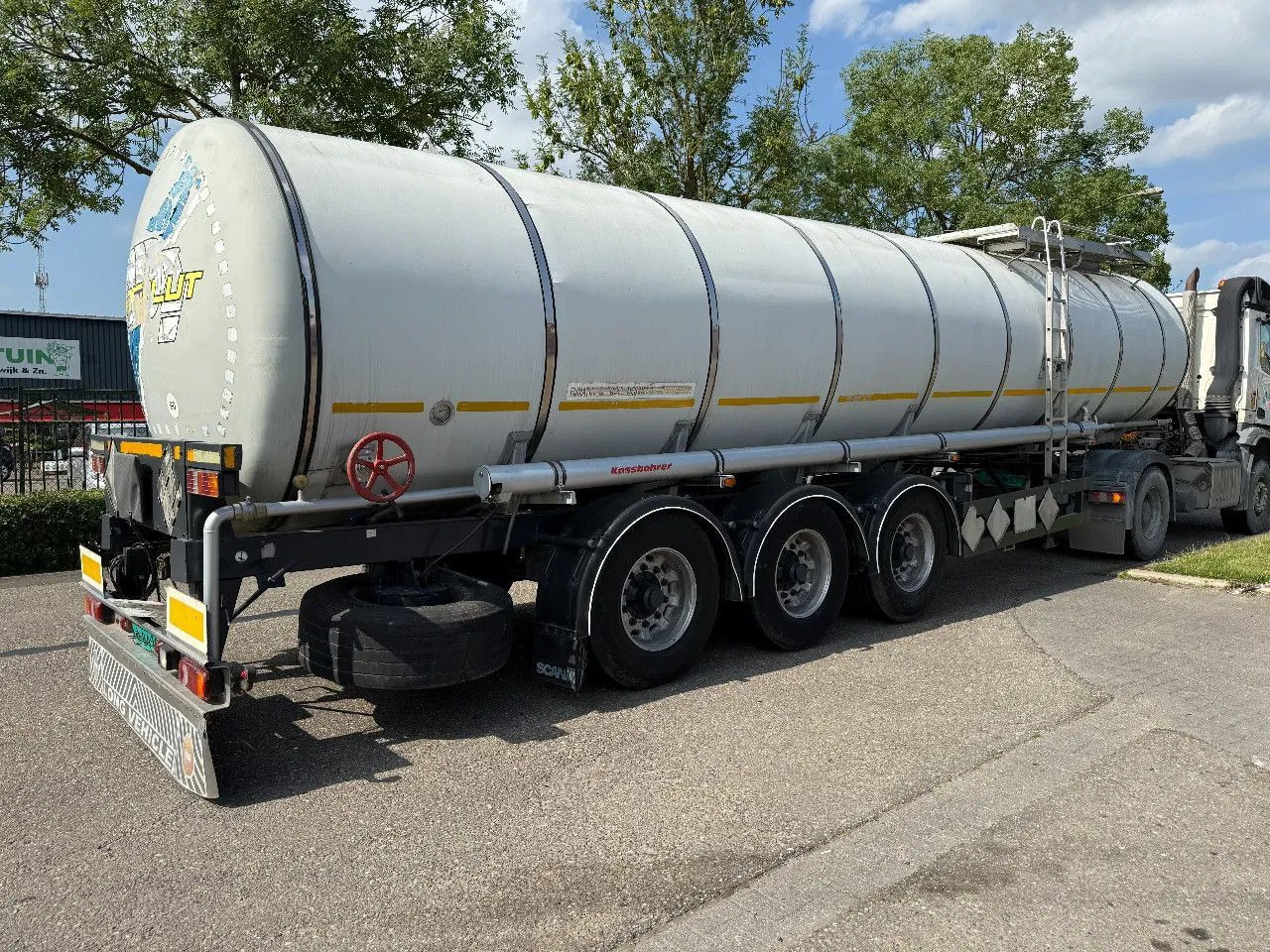 Kässbohrer BITUM - 32000 LITER - 1 COMP. - Tank semi-trailer: picture 3 Kässbohrer BITUM - 32000 LITER - 1 COMP. - Tank semi-trailer: picture 3