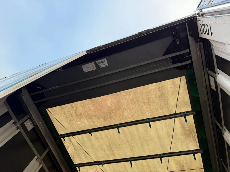 Curtainsider semi-trailer Krone SD - 3 AXLE - DISC BRAKES + SLIDING ROOF: picture 8
