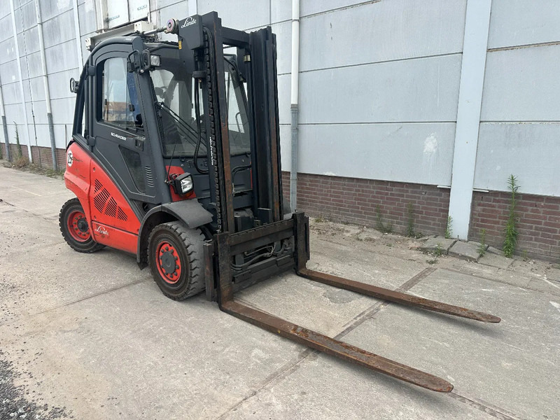 Diesel forklift Linde H40D: picture 7