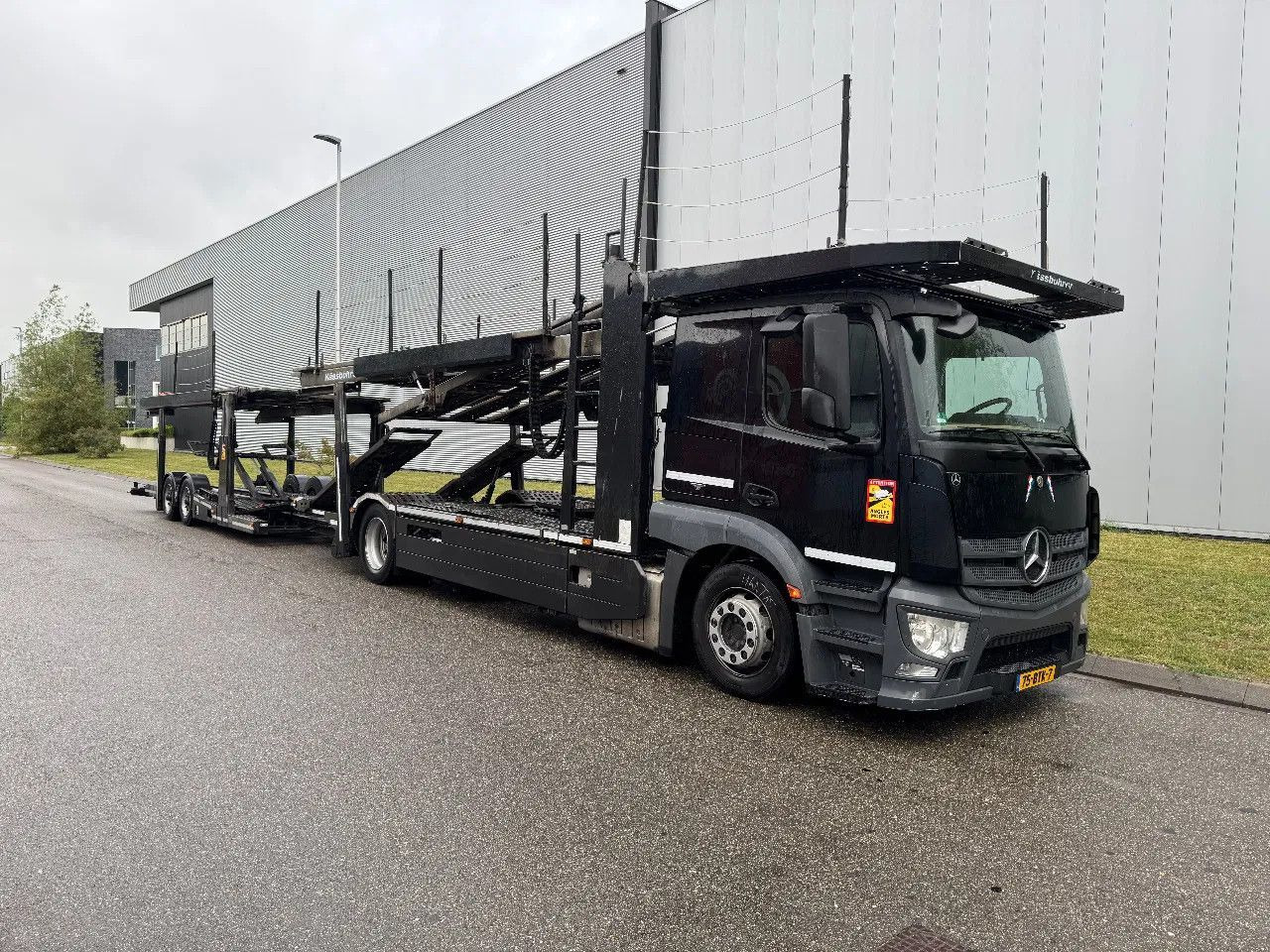 Mercedes-Benz Actros 1842 4X2 EURO 6 KASSBOHRER METAGO + KASSB - Autotransporter truck: picture 1 Mercedes-Benz Actros 1842 4X2 EURO 6 KASSBOHRER METAGO + KASSB - Autotransporter truck: picture 1