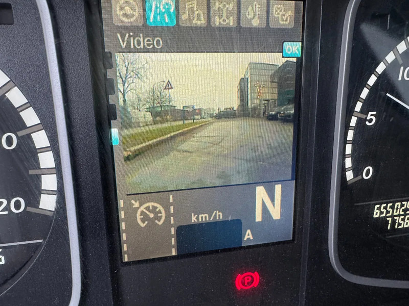 Box truck Mercedes-Benz Atego 1016 4X2 - EURO 6 + DHOLLANDIA LIFT: picture 18