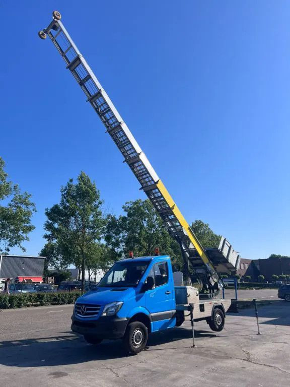 Mercedes-Benz Sprinter 314 EURO 6 + BOCKER 25m LIFT - Truck mounted aerial platform: picture 2 Mercedes-Benz Sprinter 314 EURO 6 + BOCKER 25m LIFT - Truck mounted aerial platform: picture 2