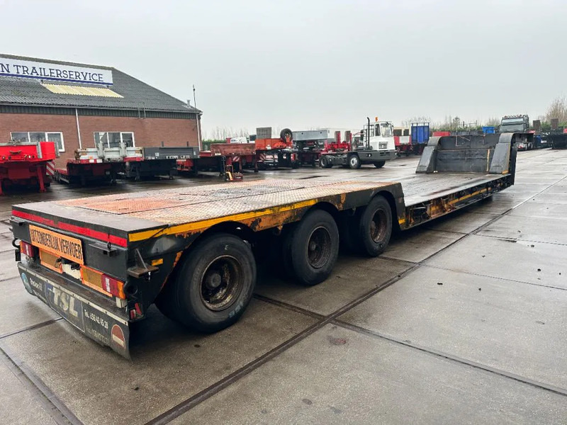 Low loader semi-trailer Nooteboom OSDBAZ-45VV, 3 AXLE STEERING, 3,6 M EXTENDABLE: picture 7 Low loader semi-trailer Nooteboom OSDBAZ-45VV, 3 AXLE STEERING, 3,6 M EXTENDABLE: picture 7