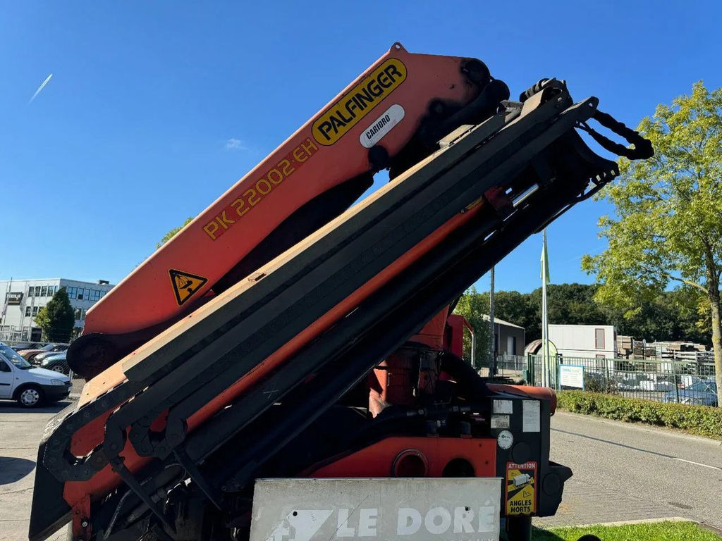 Scania P360 8X4 - EURO 5 + PALFINGER PK22002-EH + REMOT - Crane truck, Dropside/ Flatbed truck: picture 5 Scania P360 8X4 - EURO 5 + PALFINGER PK22002-EH + REMOT - Crane truck, Dropside/ Flatbed truck: picture 5