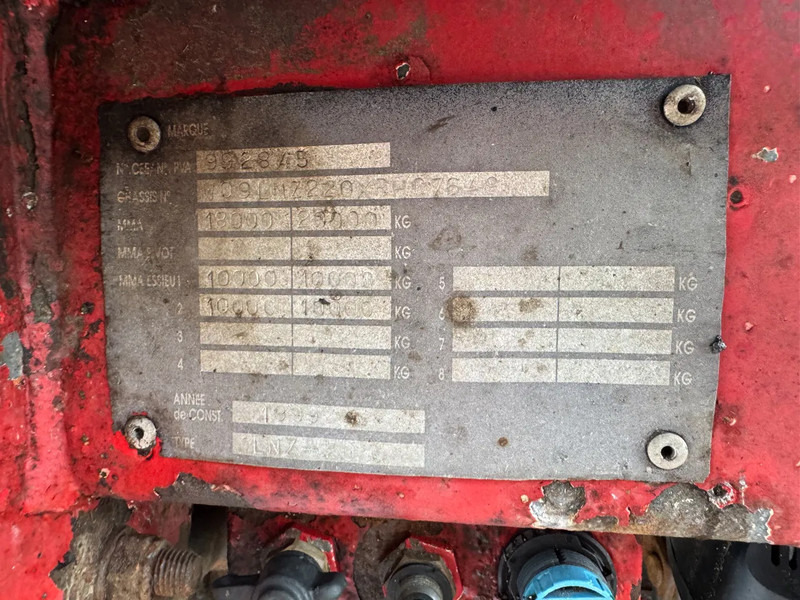 Lease a Scania R580 6X4 EPSILON S270L88 2 AXLE HANGER Scania R580 6X4 EPSILON S270L88 2 AXLE HANGER: picture 15 Lease a Scania R580 6X4 EPSILON S270L88 2 AXLE HANGER Scania R580 6X4 EPSILON S270L88 2 AXLE HANGER: picture 15