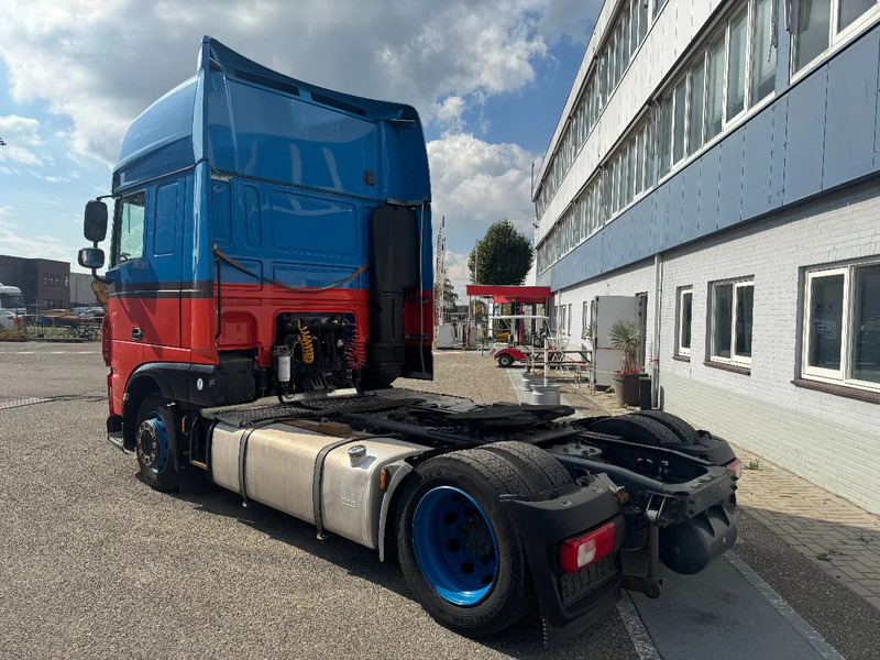 DAF XF 440 4X2 EURO 6 LOW DECK - Tractor unit: picture 3 DAF XF 440 4X2 EURO 6 LOW DECK - Tractor unit: picture 3