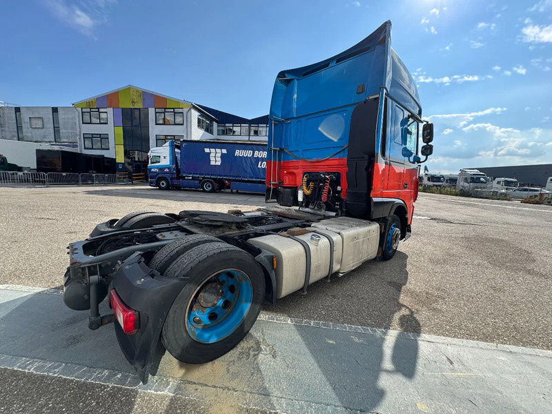 DAF XF 440 4X2 EURO 6 LOW DECK - Tractor unit: picture 5 DAF XF 440 4X2 EURO 6 LOW DECK - Tractor unit: picture 5