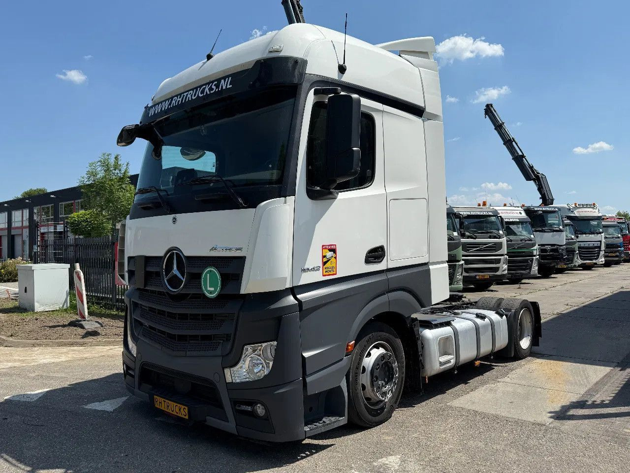 Mercedes-Benz Actros 1842 4X2 EURO 6 - MEGA - 10 UNITS AVAILAB - Tractor unit: picture 3 Mercedes-Benz Actros 1842 4X2 EURO 6 - MEGA - 10 UNITS AVAILAB - Tractor unit: picture 3