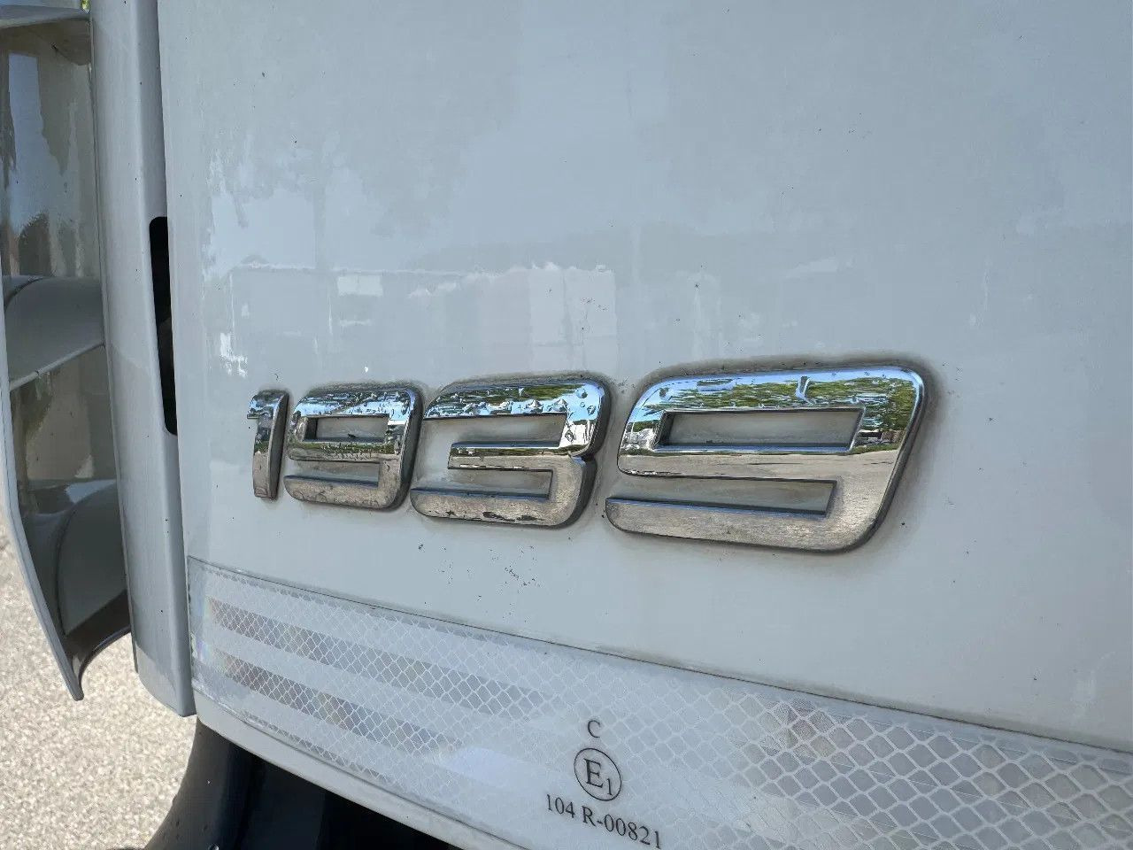 Lease a  Mercedes-Benz Arocs 1939 4X2 EURO 6 HUB REDUCTION Mercedes-Benz Arocs 1939 4X2 EURO 6 HUB REDUCTION: picture 8
