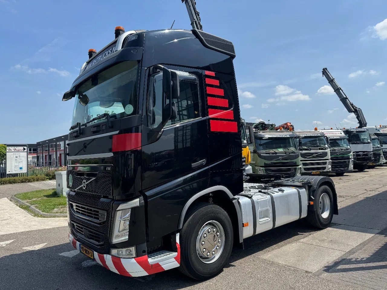 Volvo FH 460 4X2 EURO 6 STANDKLIMA 2 UNITS - Tractor unit: picture 2 Volvo FH 460 4X2 EURO 6 STANDKLIMA 2 UNITS - Tractor unit: picture 2