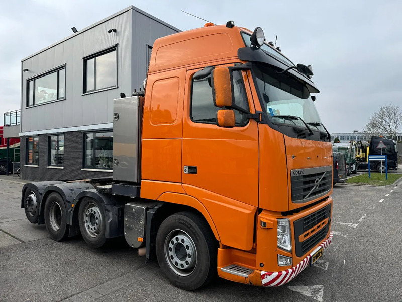 Volvo FH 500 8X2 - EURO 5 + LIFT/STEERING AXLE - Tractor unit: picture 3 Volvo FH 500 8X2 - EURO 5 + LIFT/STEERING AXLE - Tractor unit: picture 3